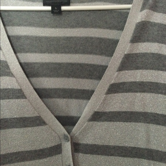 Top - Picture 2 of 3